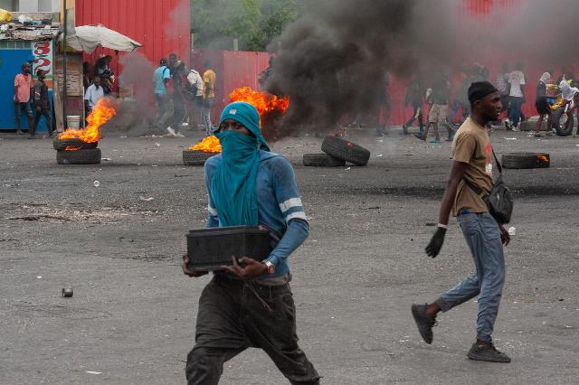 Gobierno haitiano condena la 